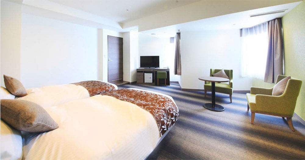Hotel Sunshine Ucunomija Kültér fotó